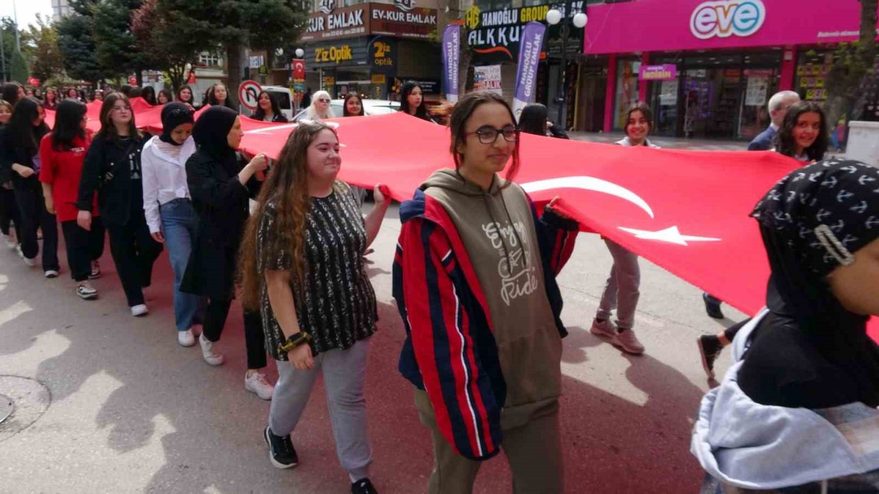 Yozgat’ta ’Gençlik Yürüyüşü’ yapıldı