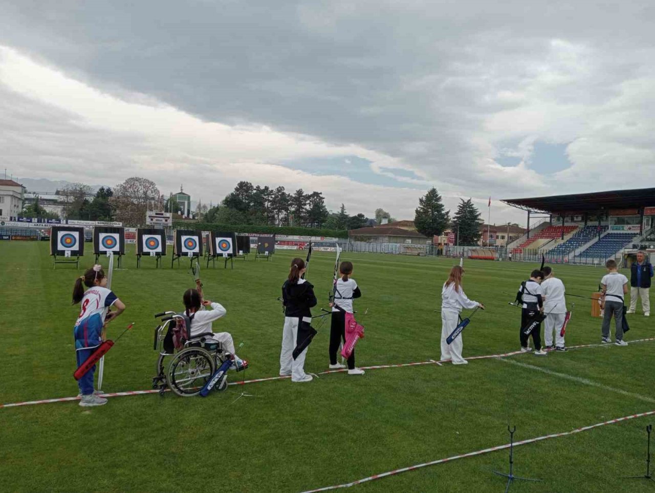 Hedefi 12 vurmaya çalıştılar