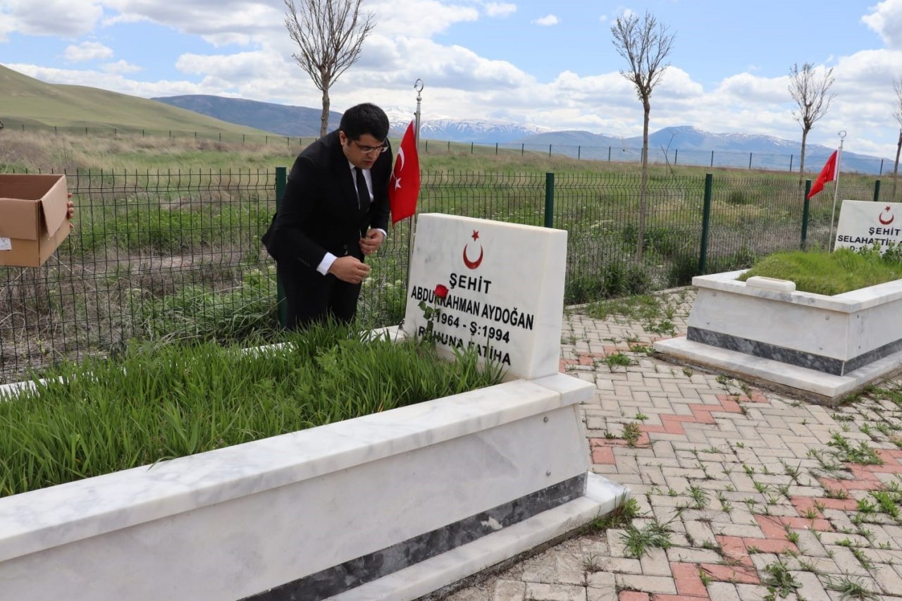 Edebük’de katledilen 9 vatandaş dualarla anıldı