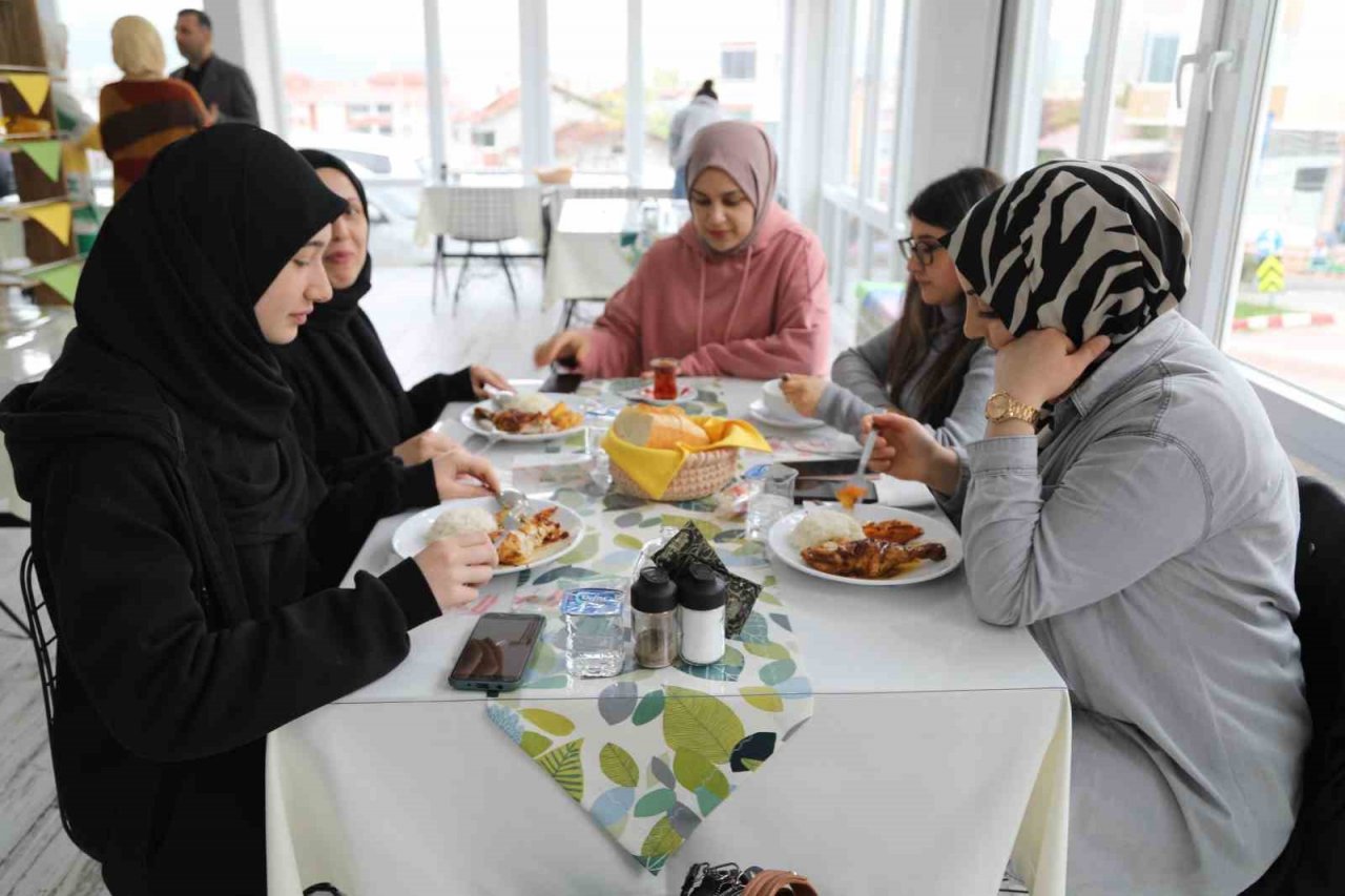 Girişimci kadınlara başkan desteği