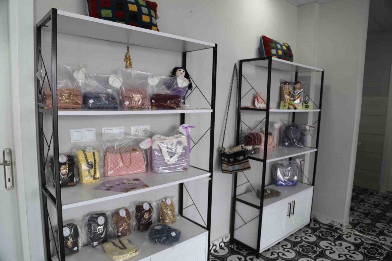 Girişimci kadınlara başkan desteği