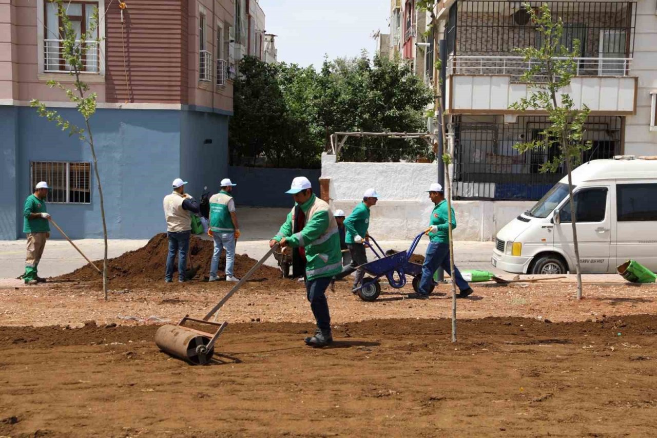 Haliliye’de parklar güzelleşiyor