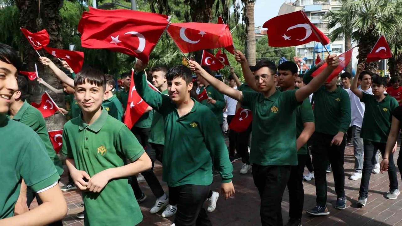 Manisa’da Gençlik Haftası etkinlikleri başladı