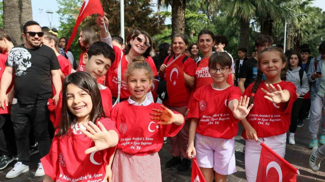 Manisa’da Gençlik Haftası etkinlikleri başladı