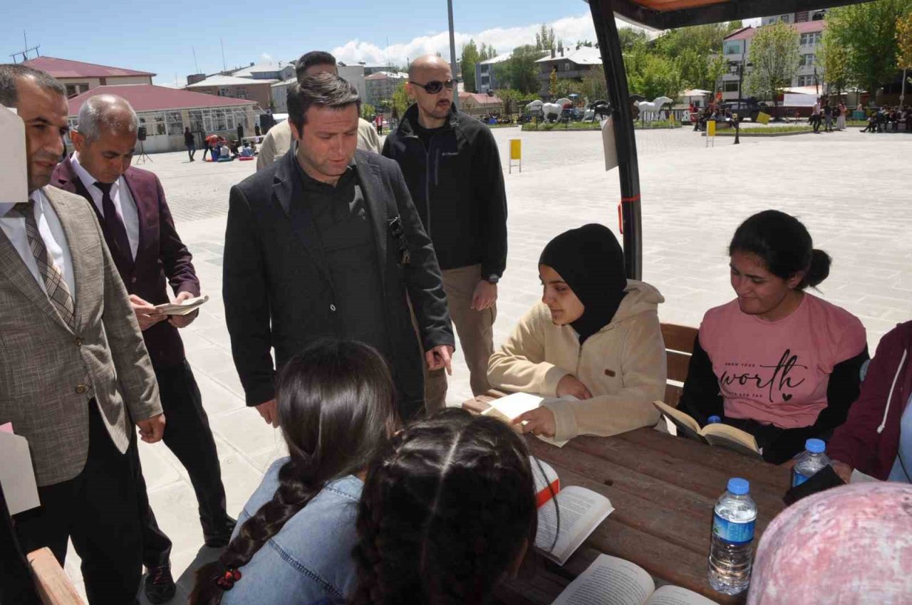 Bulanık’ta okuma etkinliği düzenlendi