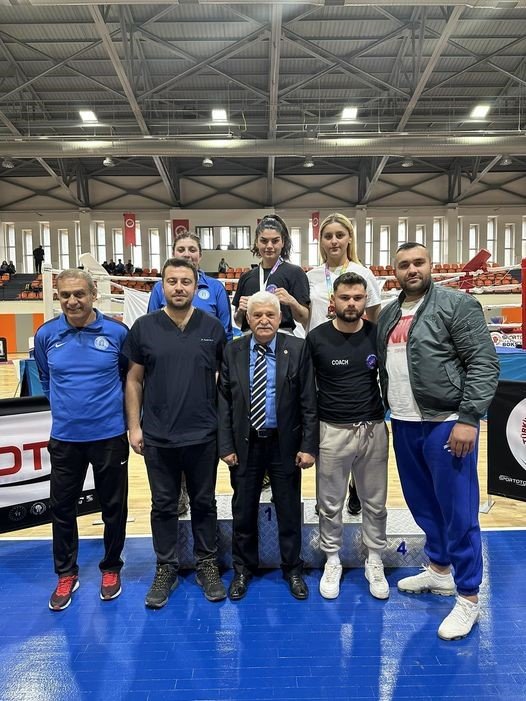BAÜN’lü sporculardan büyük başarı