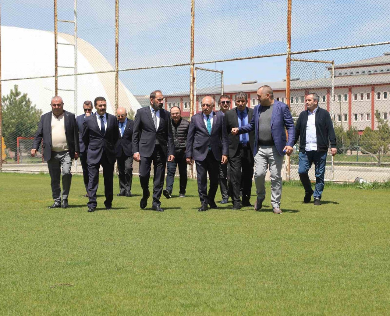 TFF Başkanı Büyükekşi: “Sivasspor bir adım önde”