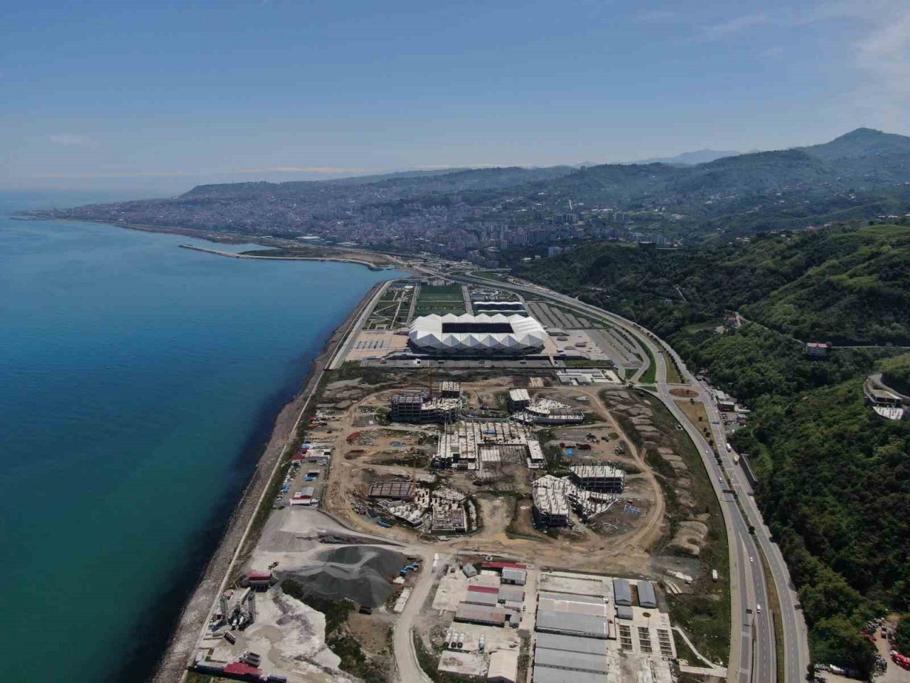 Trabzon Şehir Hastanesi’nde inşaat çalışmaları hızlandı