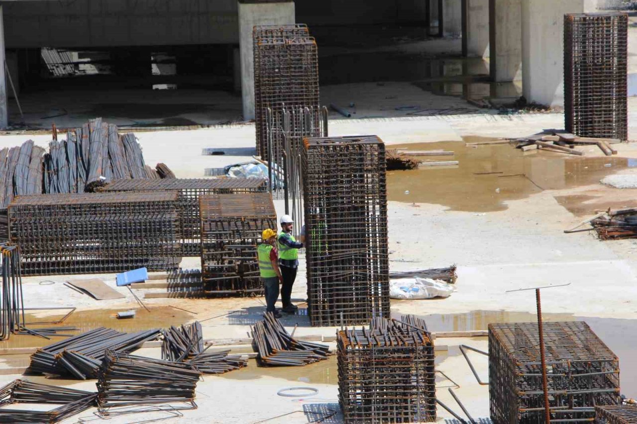 Trabzon Şehir Hastanesi’nde inşaat çalışmaları hızlandı