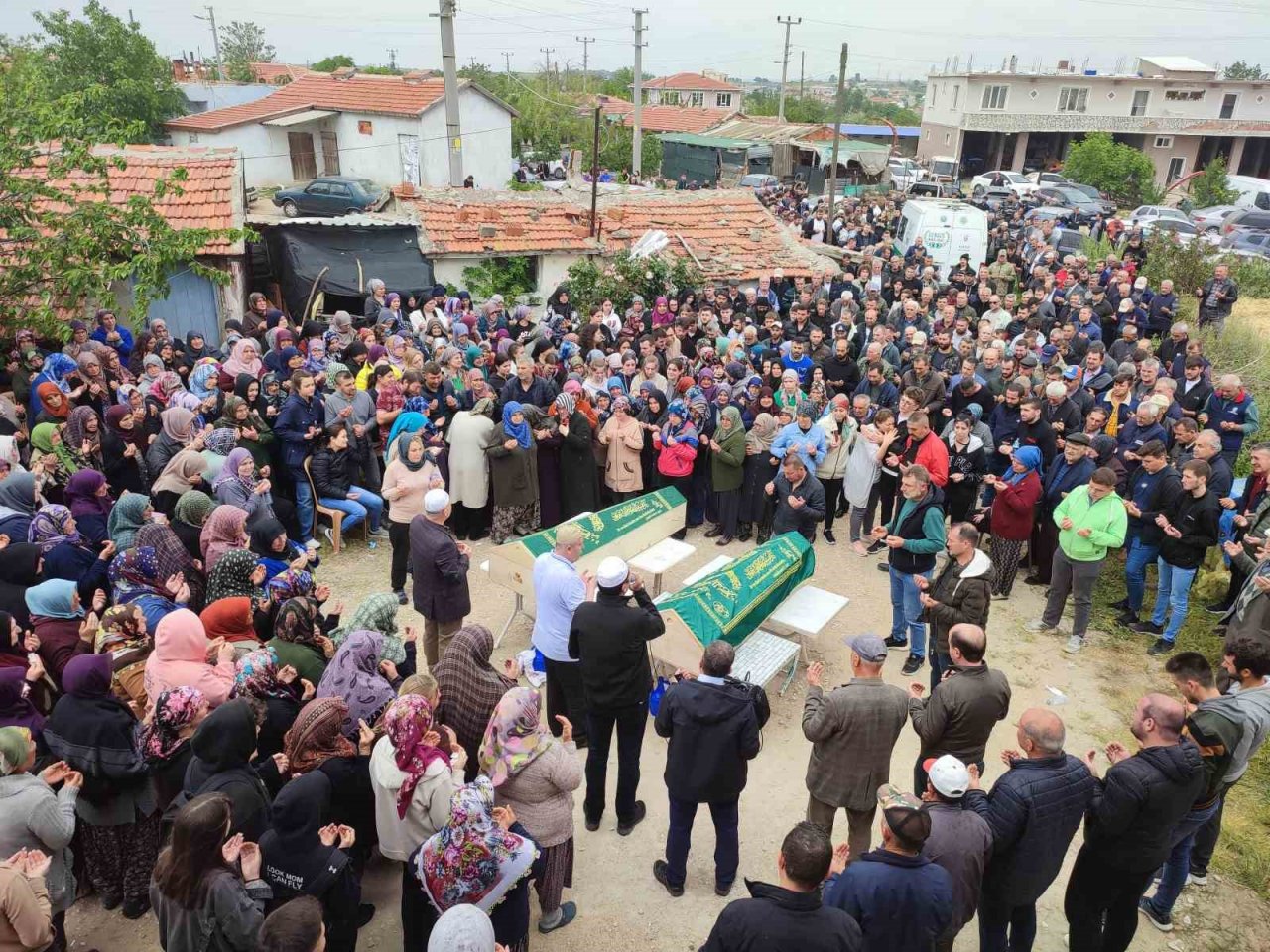 Önce 18 yaşındaki futbolcu, bir saat sonra babası kalp krizinden öldü