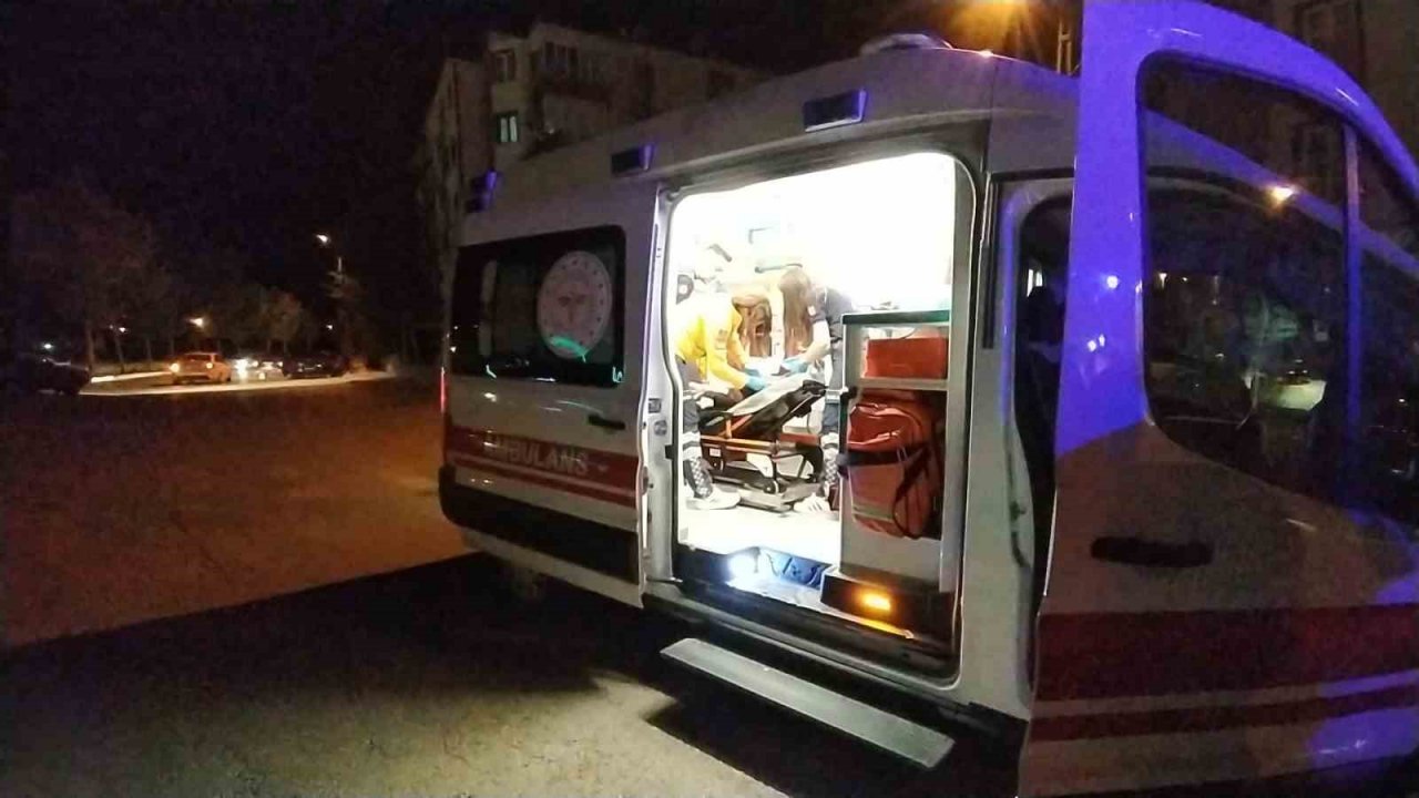 Çorum’da baba-oğlun bıçaklandığı kavga kamerada