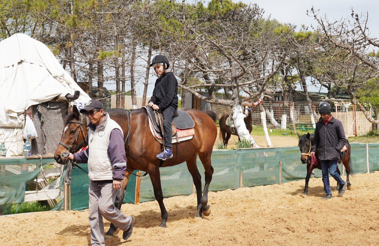 Küçükçekmece’de özel gereksinimli çocuklara özel boğaz turu