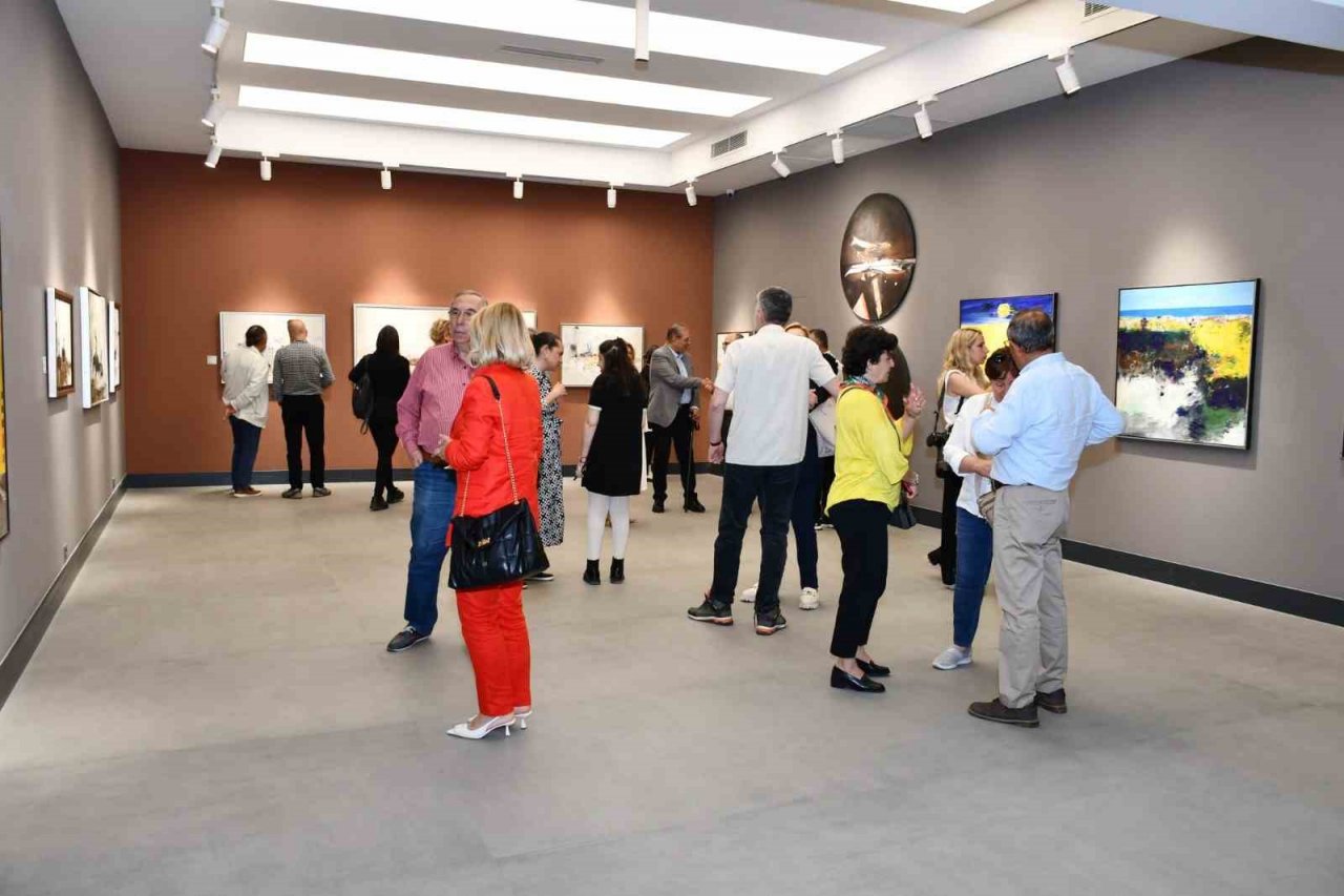 "Görünmez Kentler" resim sergisi Ada Modern Sanat Galerisi’nde