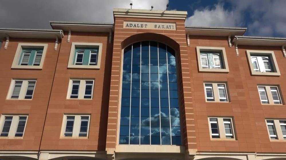 1 kişinin ağır yaralandığı kavga ile ilgili 3 tutuklama