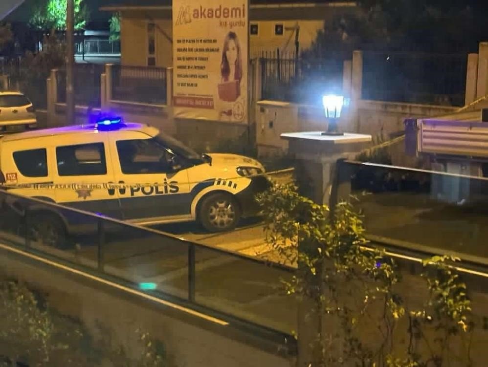 1 kişinin ağır yaralandığı kavga ile ilgili 3 tutuklama