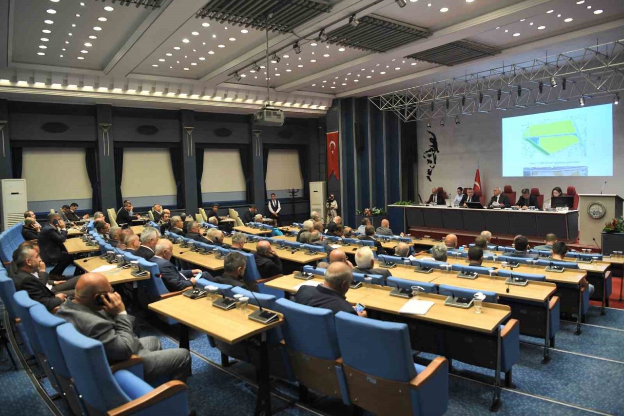 Büyükşehir Belediye Meclisi toplandı