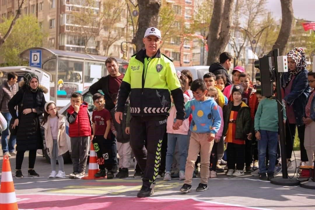 Kütahya’da Karayolu Trafik Haftası etkinlikleri