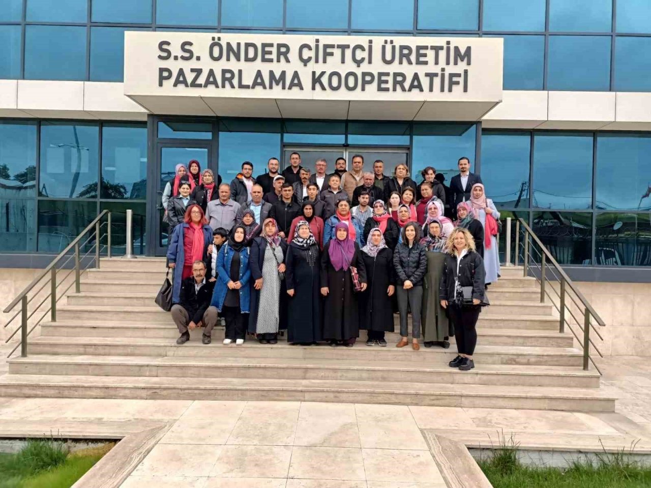 Kütahyalı 22 çiftçi Tekirdağ’da “Tarla günü” etkinliğine katıldı