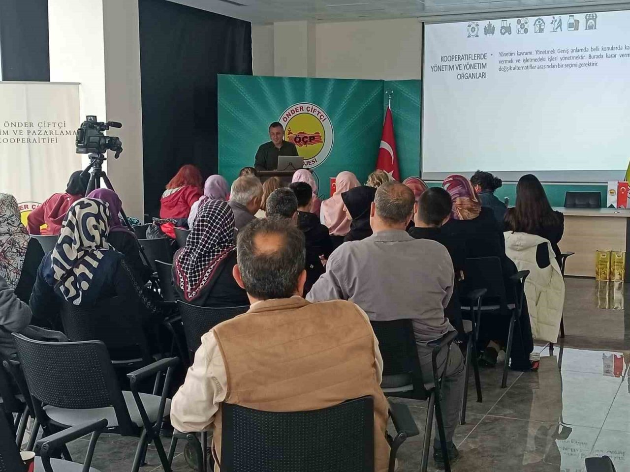 Kütahyalı 22 çiftçi Tekirdağ’da “Tarla günü” etkinliğine katıldı