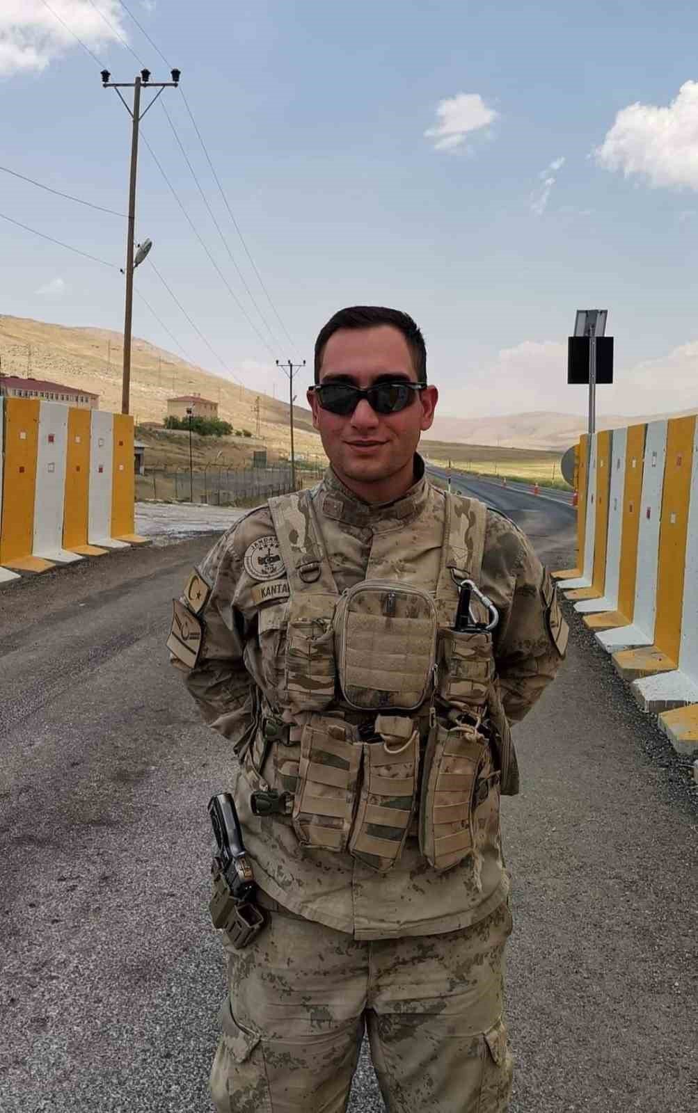 Rize’de Uzman Çavuş kalp krizi geçirerek hayatını kaybetti