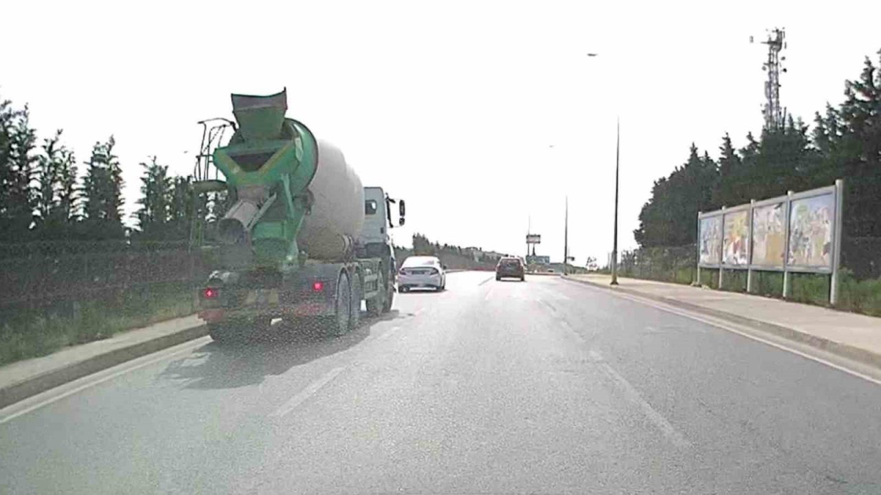 Sancaktepe’de beton mikserinin tehlikeli yolculuğu kamerada