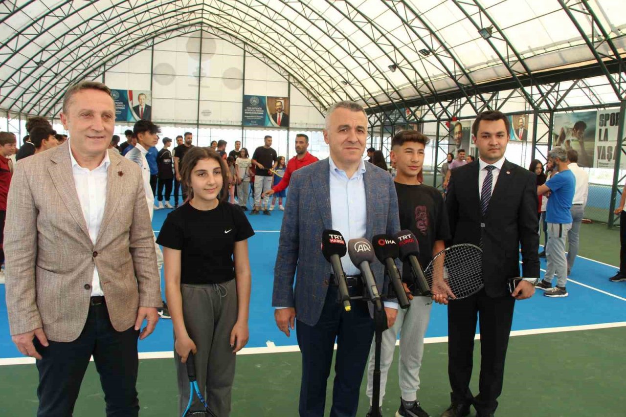Şırnak uluslararası tenis turnuvasına hazırlanıyor