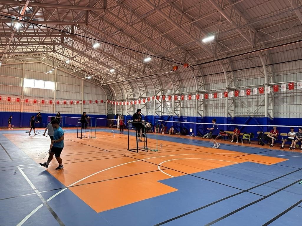 Kayseri’de Badminton İl Birinciliği düzenlendi