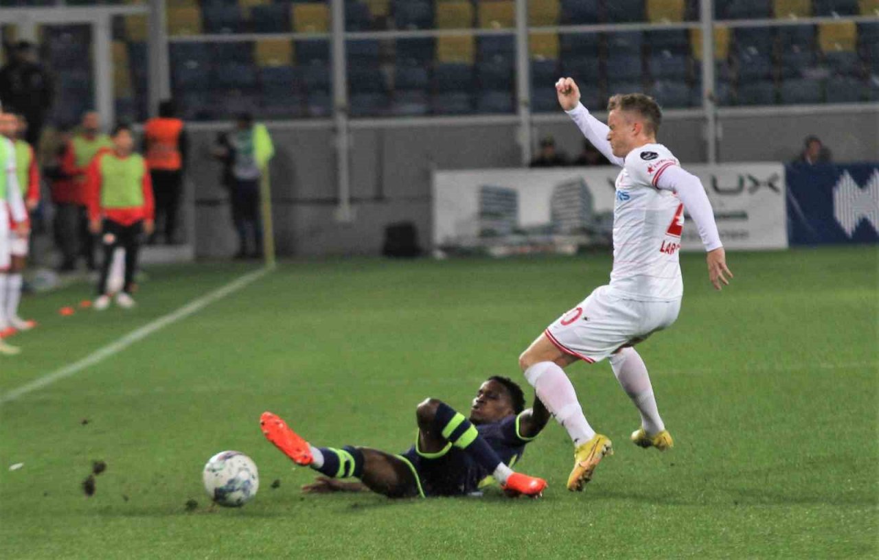 Spor Toto Süper Lig: MKE Ankaragücü: 1 - FTA Antalyaspor: 1 (Maç sonucu)