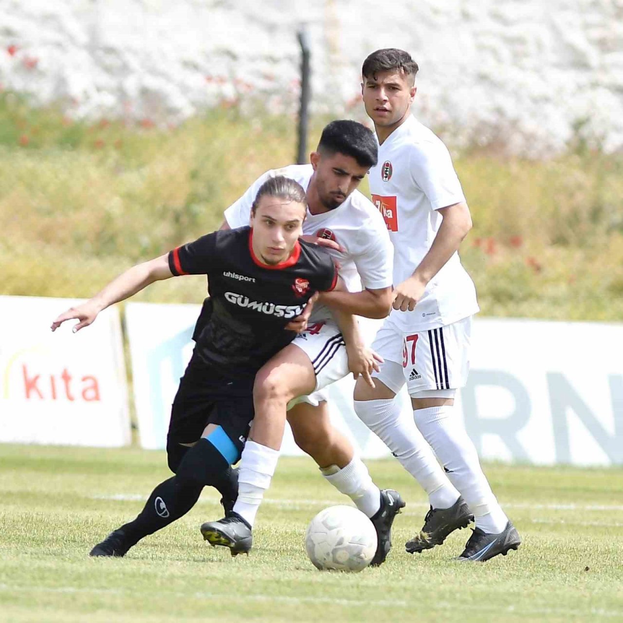 TFF 3. Lig: Turgutluspor: 1 - Gümüşhanespor: 1