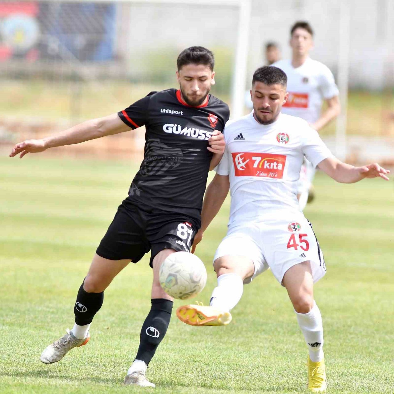 TFF 3. Lig: Turgutluspor: 1 - Gümüşhanespor: 1