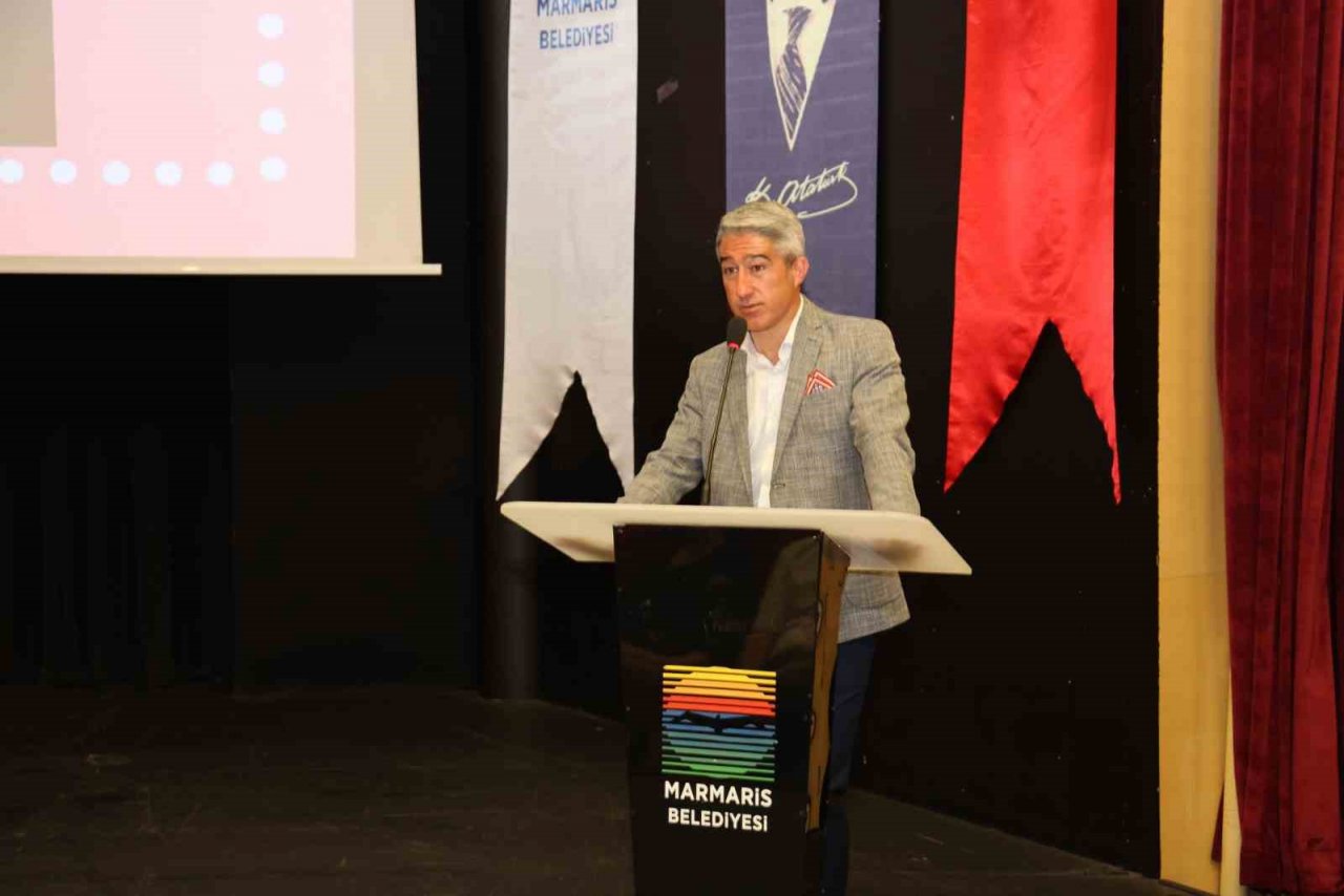 Turizm ara eleman kursiyerleri sertifika aldı