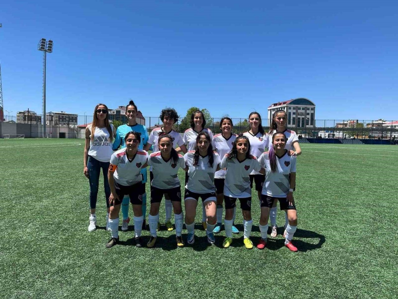 Büyükşehir Belediyespor Kadın Futbol Takımı Play-Off’a kaldı