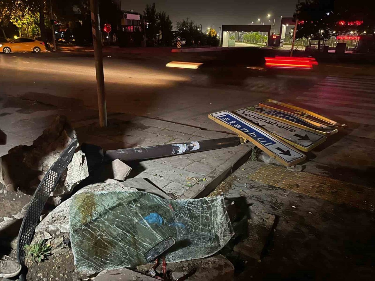 Ankara’da iki otomobil çarpıştı: 1 ölü, 1 yaralı