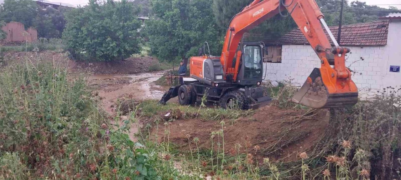 Nazilli Belediyesi yağışların ardından teyakkuza geçti