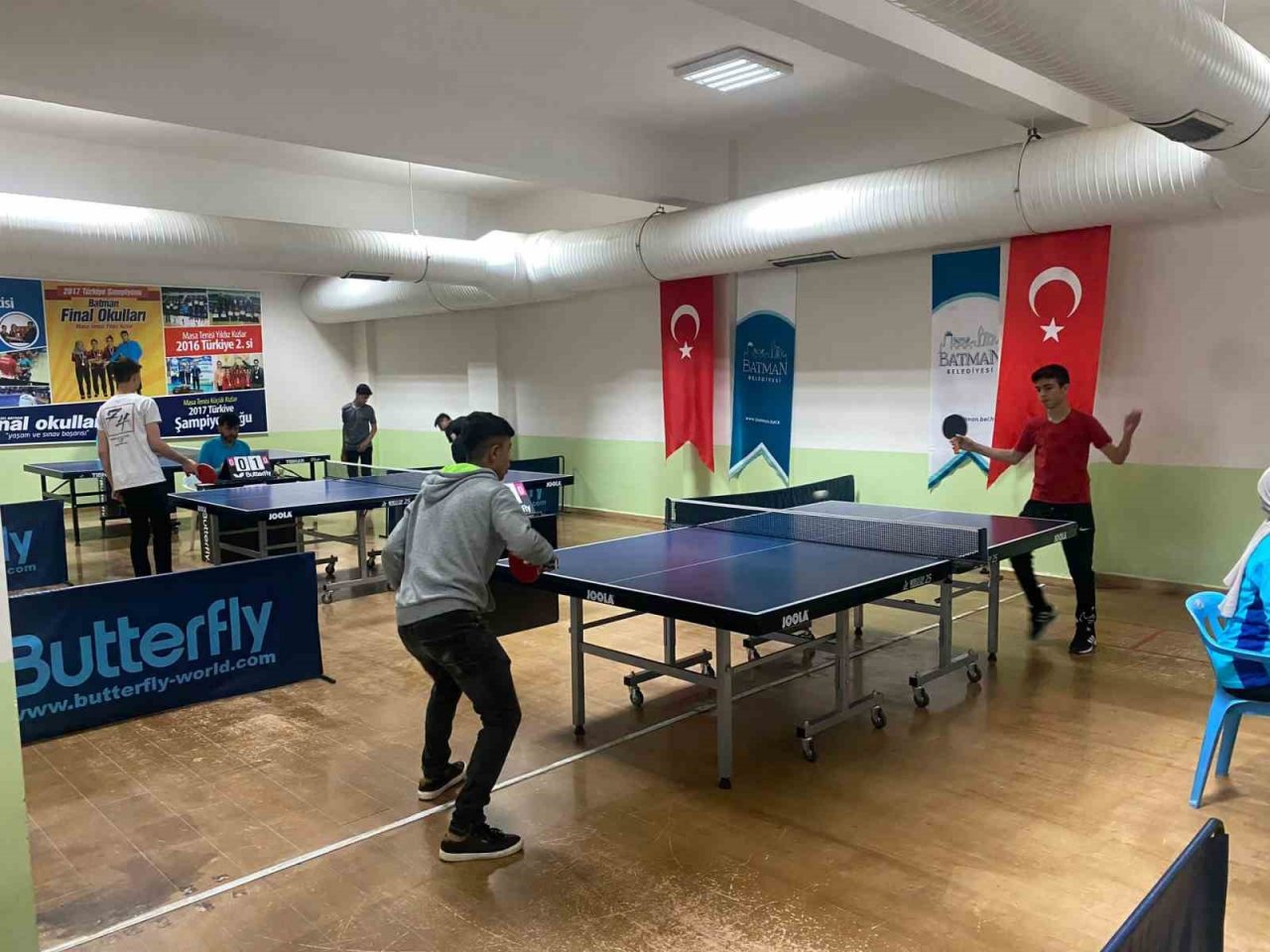 Batman’da masa tenisi turnuvası sona erdi