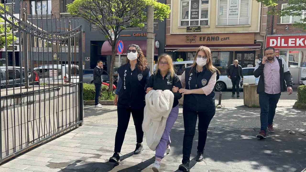 Depremzedelere hakaret eden kadın ‘Cumhurbaşkanı’na hakaret’ suçundan gözaltına alındı