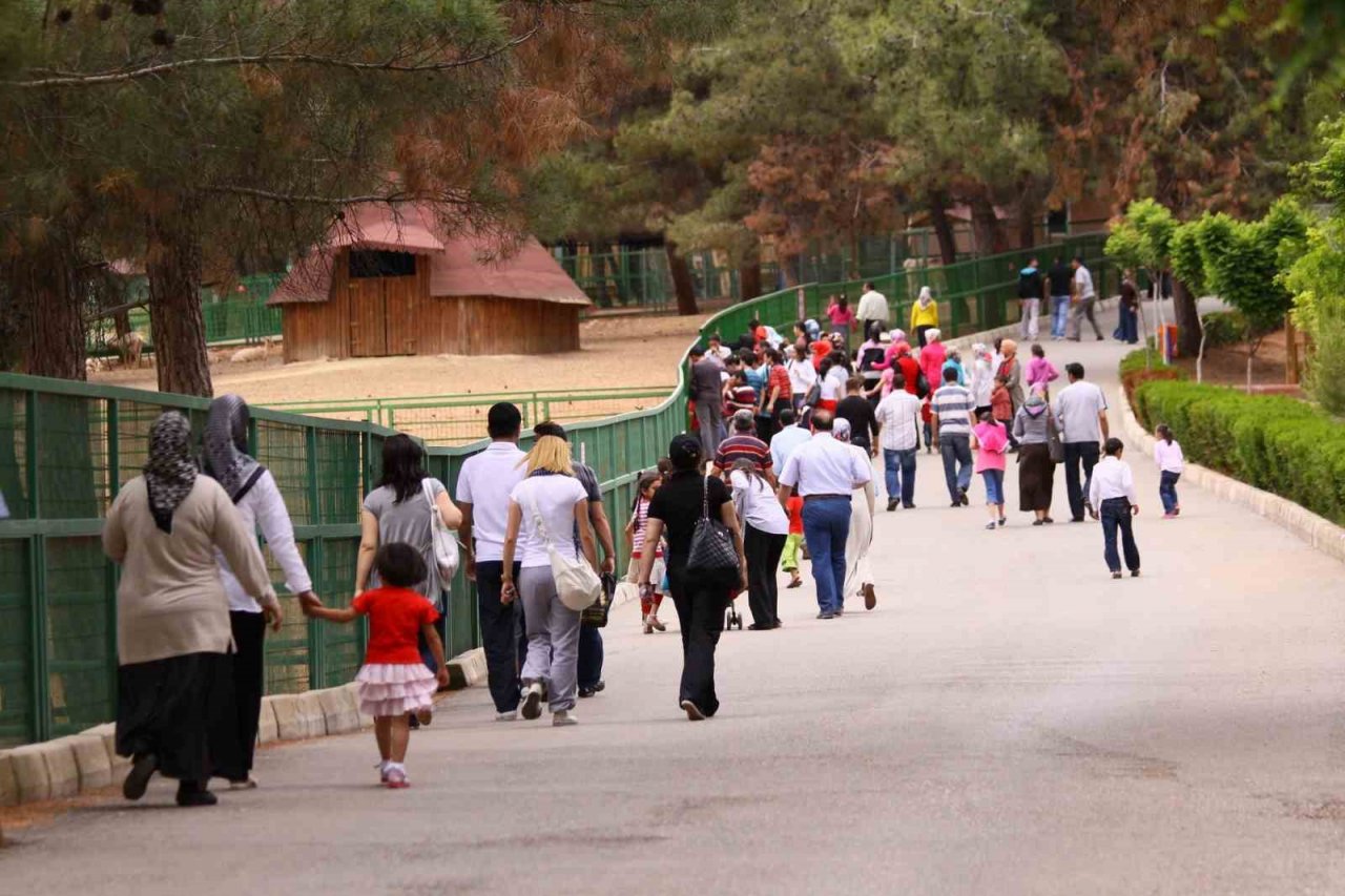 Gençlik ve Spor Bayramı’nda doğal yaşam parkı ücretsiz hizmet verecek