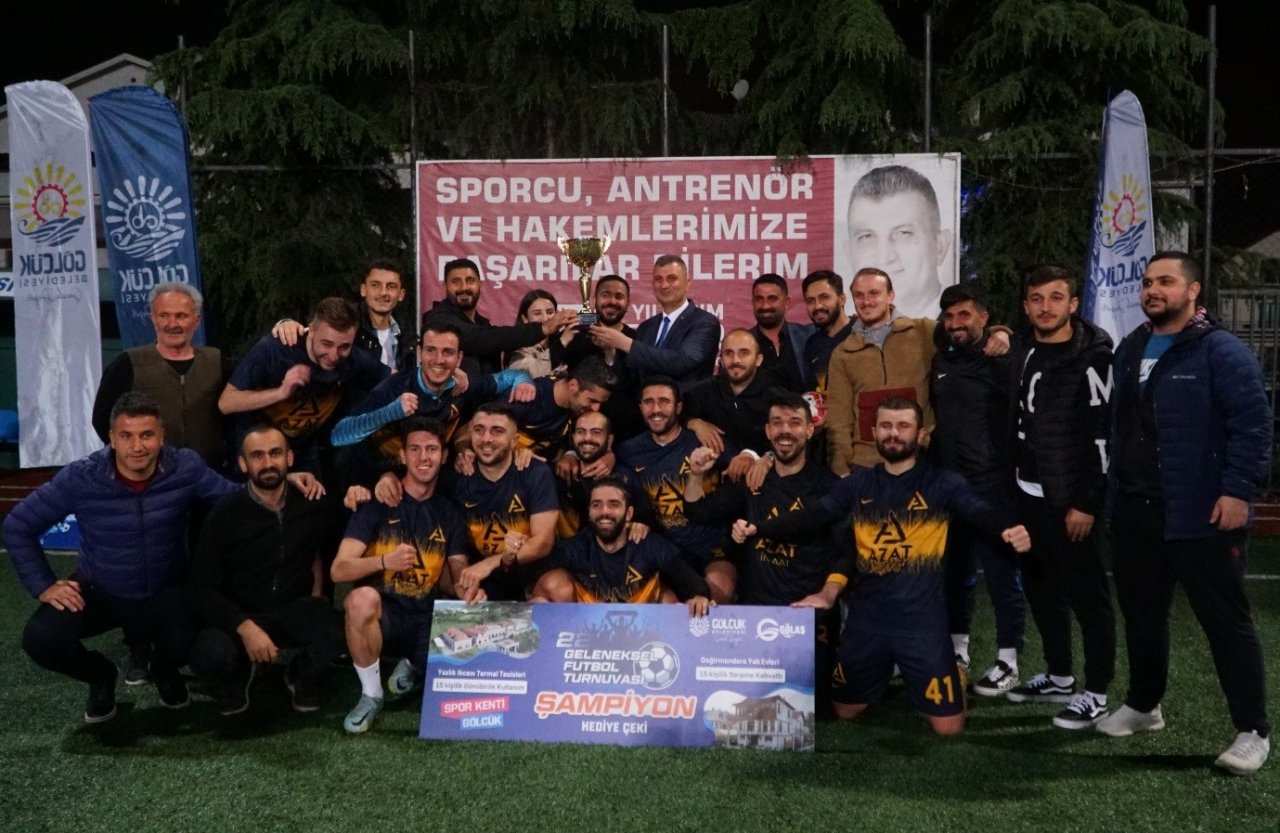 Geleneksel futbol turnuvasının şampiyonu onlar oldu