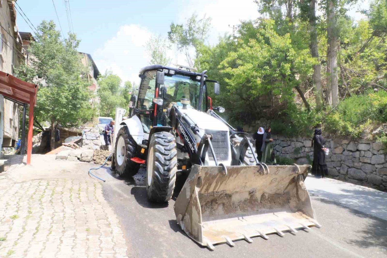 Belediye ekipleri bir haftada 48 arızaya müdahale etti