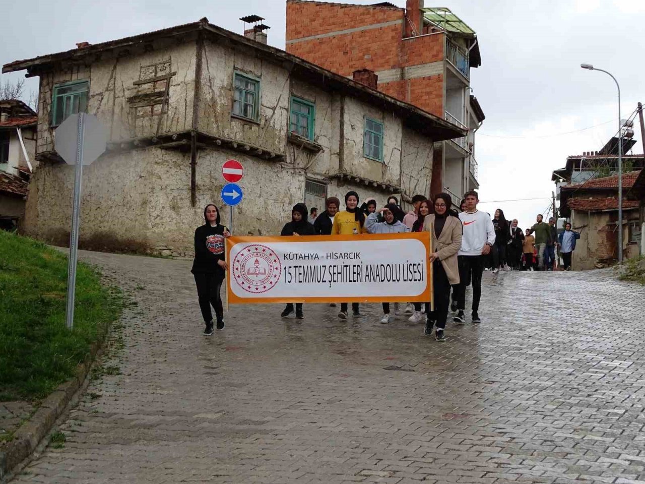 Hisarcık’ta Gençlik Haftası yürüyüşü