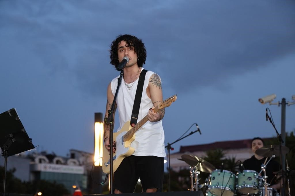 Marmaris’te sahne gençlerin