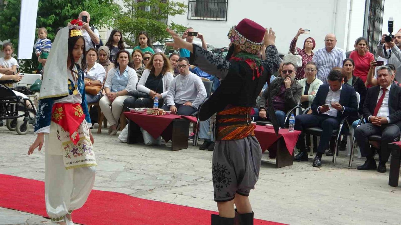 Müzeler Gününde ’Karia’dan Menteşe’ye, Menteşe’den Cumhuriyet’e Kadın’ defilesi