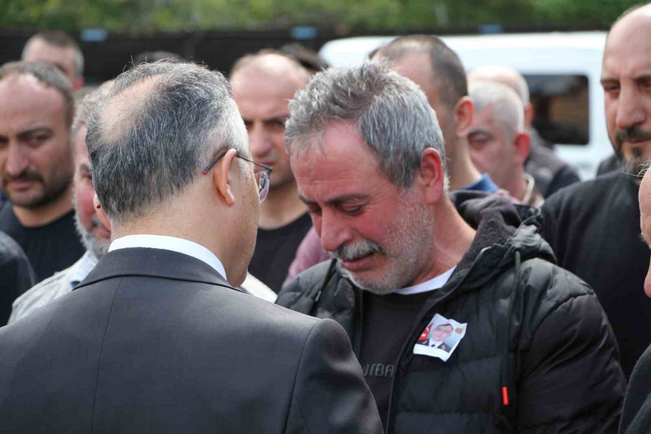 Kalp krizi sonucu hayatını kaybeden 26 yaşındaki uzman çavuş defnedildi