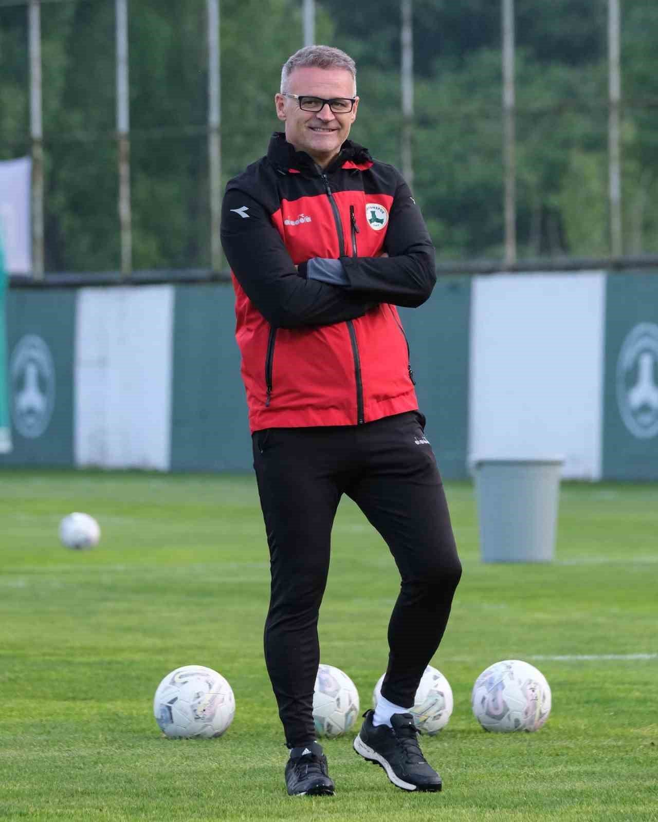 Emrullah Ekiz: “3’te 3 yaparak Süper Lig’de kalmak istiyoruz”