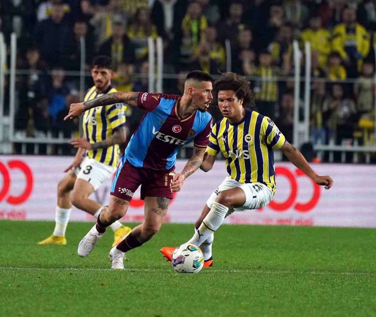 Spor Toto Süper Lig: Fenerbahçe: 3 - Trabzonspor: 1 (Maç sonucu)