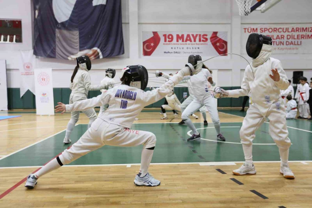 Öğrenciler en güzel performanslarını bu özel günde sergiledi