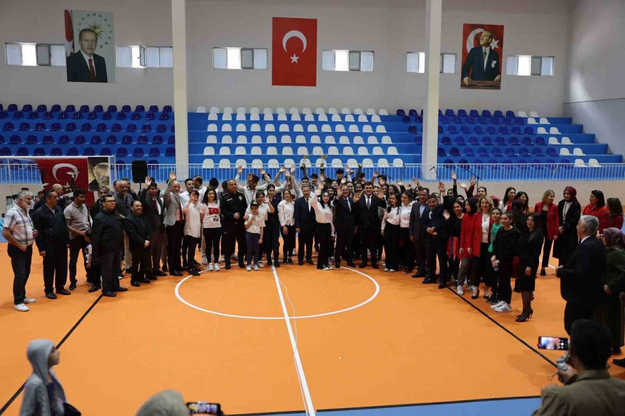 Hacılar’da 19 Mayıs coşkuyla kutlandı