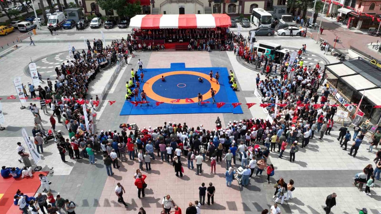 Manisa’da 19 Mayıs coşkusu