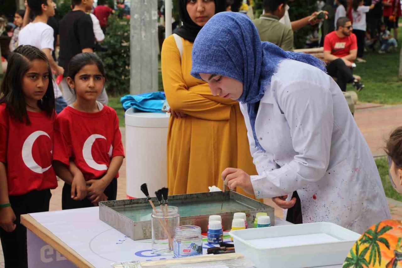 Batman’da 19 Mayıs Gençlik ve Spor Bayramı coşkuyla kutlandı