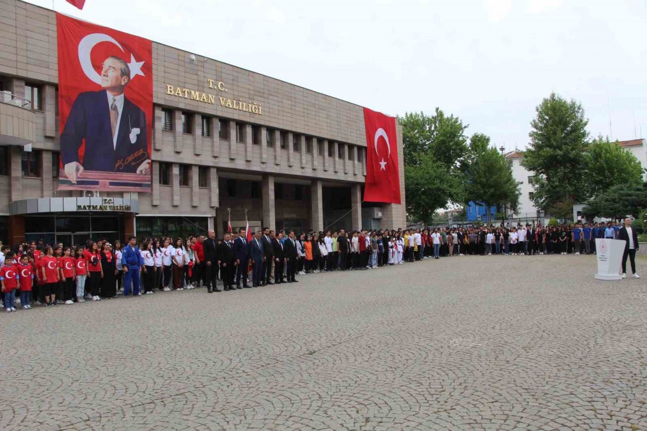 Batman’da 19 Mayıs Gençlik ve Spor Bayramı coşkuyla kutlandı